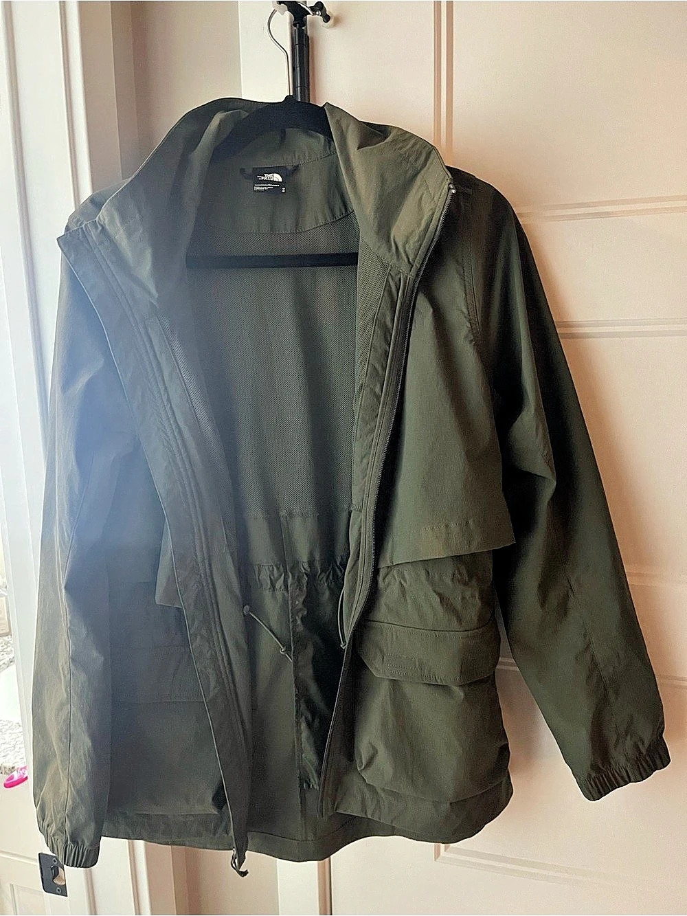 The North Face women’s Green Hooded Jacket Size Medium